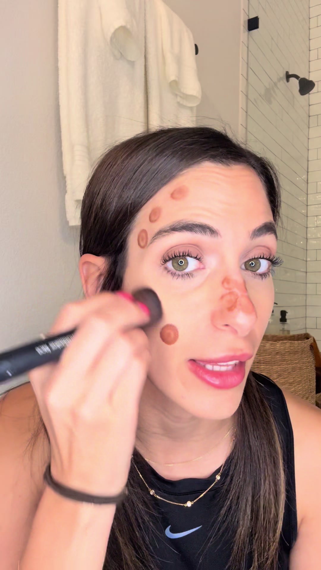 Easiest contouring EVER! ✨
