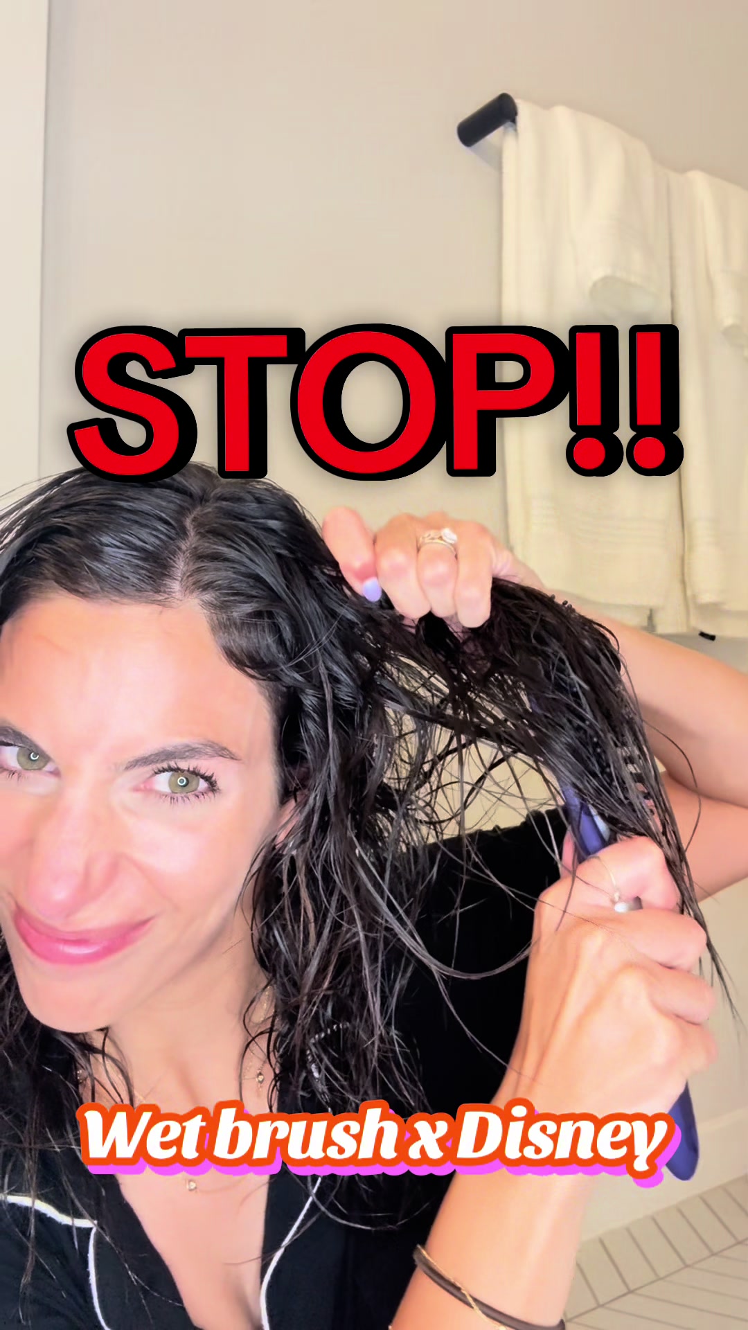 Brushing my 4 year old’s hair used to feel like a WWE smackdown. This brush lite