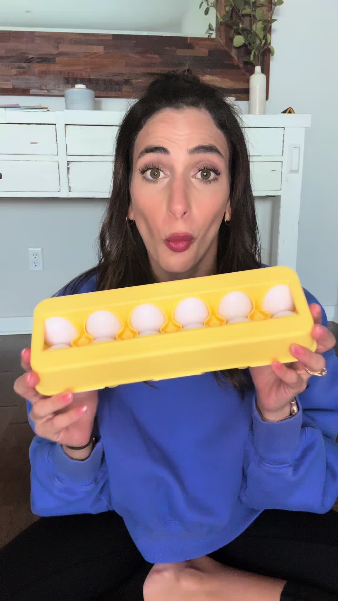 This matching egg toy is one of my favorite educational toys for toddlers 🥚✨ Each egg comes apart so kids can match colors and shapes while building fine motor skills, hand-eye coordination, and early problem-solving skills. Perfect for screen-free play, preschool learning, travel activities, and keeping little hands busy while they learn through play 🤍