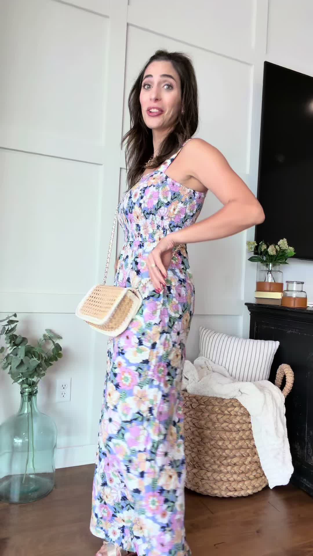 Floral jumpsuit review 🌸 Lightweight, comfortable, stretchy, and has pockets. Perfect for summer outfits, vacation outfits, cruise outfits, brunch outfits, teacher outfits, and everyday casual wear. Easy to dress up with wedges or keep casual with sneakers.