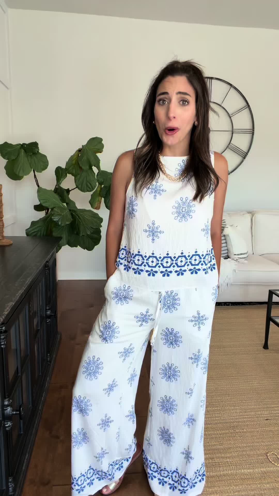 ✨ PRETTYGARDEN matching set is officially my favorite summer outfit. This PRETTYGARDEN two piece set is lightweight, flattering, and perfect for vacation, brunch, resort wear, cruise outfits, beach trips, and summer date nights. If you’re looking for a blue and white matching set, vacation outfit, resort wear set, or wide leg pant set, this one is so good.