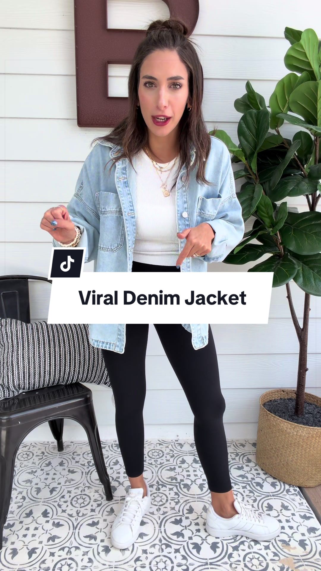 The denim jackets that is a staple in every girl’s closet! She is perfectly oversized and won’t last long before she sells out!
