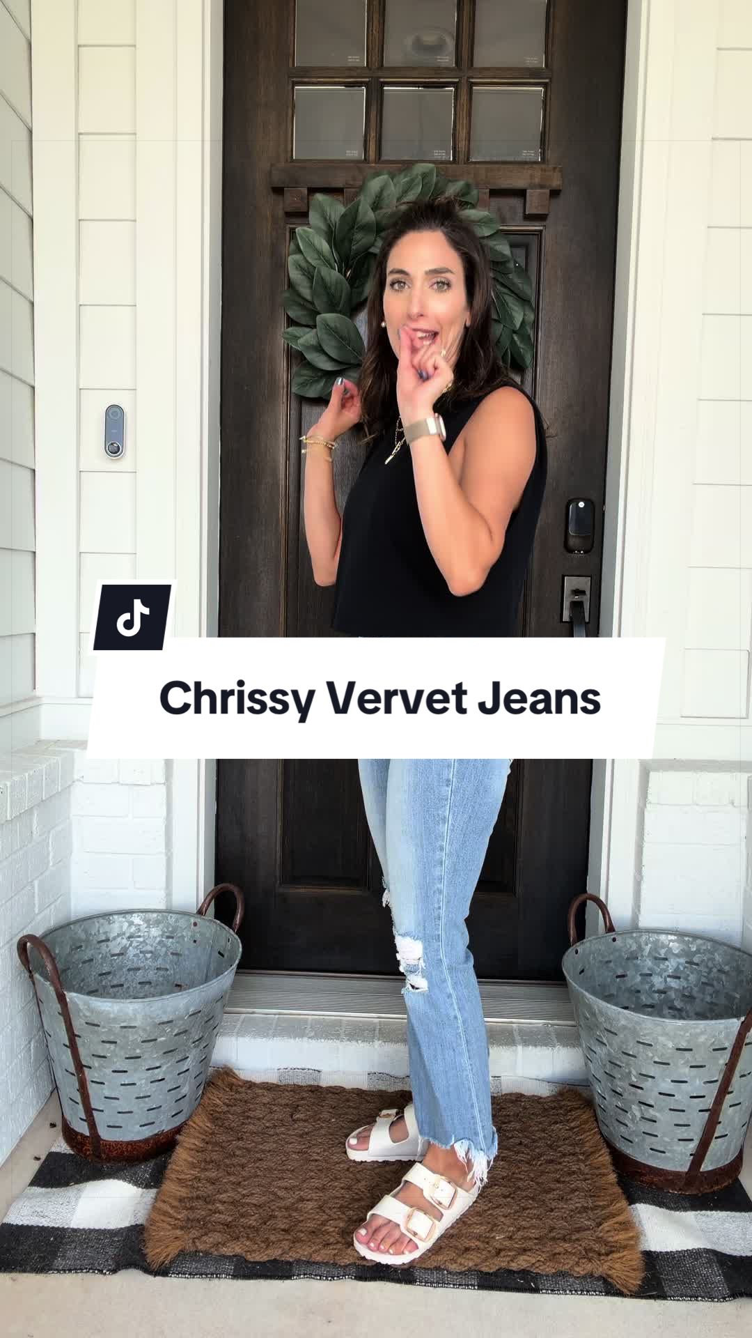 Distressed stretchy jeans!