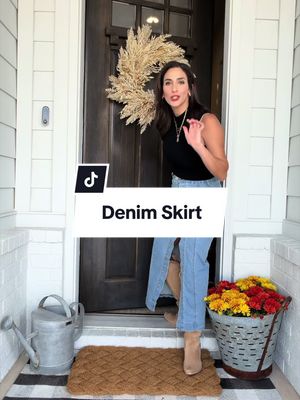 Denim skirt, stretchy, button detail